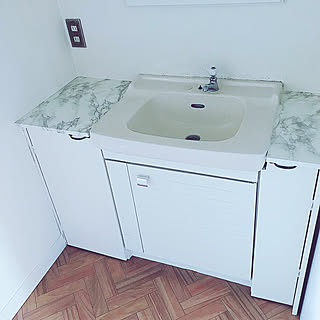 バス/トイレ/造作洗面台/DIY/レンガクッションシート/イイね‼︎ありがとうございます♡...などのインテリア実例 - 2018-11-21 08:59:34