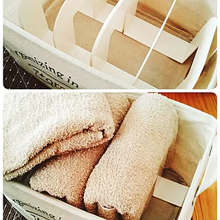 バス/トイレ/ストレージボックス/ブックスタンド/バスタオル収納/勝手にフォローさせてもらってﾏｽ…...などのインテリア実例 - 2016-11-18 10:04:02