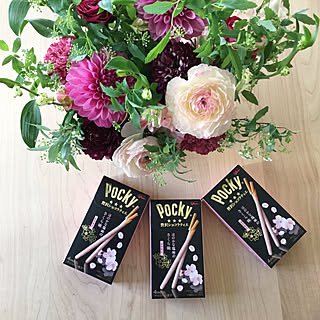 ポッキー三重奏さくら味/glico/北欧インテリア/北欧雑貨/ナチュラルインテリア...などのインテリア実例 - 2018-03-01 22:59:21