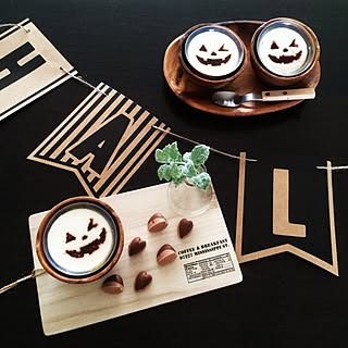 棚/ハロウィン/ブラッククラフト/セリア/桐カッティングボード...などのインテリア実例 - 2015-10-24 15:21:42