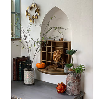 女性の、4LDK、家族住まいの「机」についてのインテリア実例