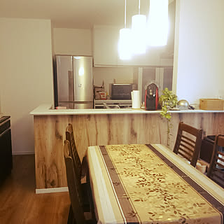 キッチン/ダイニングテーブル/テーブルクロス/カウンターキッチン/グリーンのある暮らし...などのインテリア実例 - 2018-01-04 15:56:10