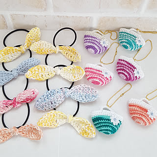編み物 ヘアゴムのおしゃれなアレンジ・飾り方のインテリア実例 編み物 ヘアゴムのおしゃれなアレンジ・飾り方のインテリア実例