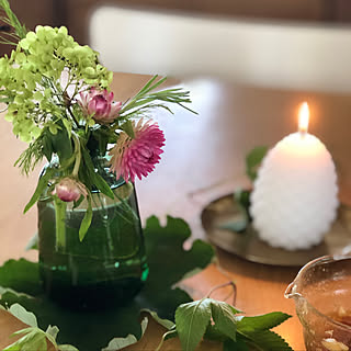 おうちじかんを楽しむ♪/庭の花を生ける/日課/食卓に花を♡/花のある暮らし...などのインテリア実例 - 2019-08-02 13:37:51