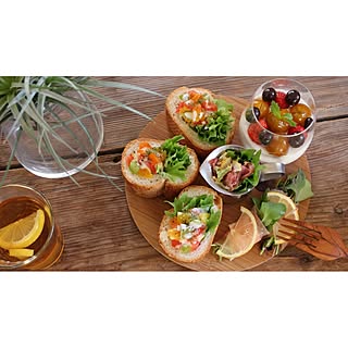 机/チランジア/お昼ごはん/トロリーテーブル/onthetable...などのインテリア実例 - 2017-01-17 20:24:06