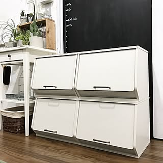 ベッド周り/収納/DIY/中古住宅/もっとスッキリさせたい!...などのインテリア実例 - 2017-03-07 06:06:06