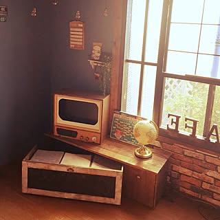 Diy レトロテレビ風のインテリア 手作りの実例 Roomclip ルームクリップ