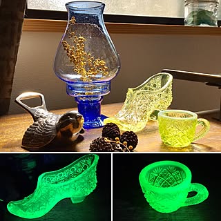 棚/ブラックライト/ウランガラス/古道具/リサイクルショップの戦利品♪のインテリア実例 - 2017-06-18 15:05:37
