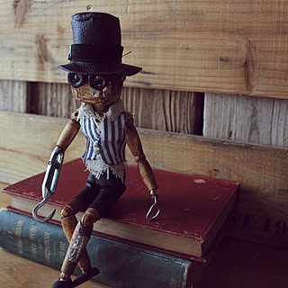 デッサン人形 100均リメイクのインテリア実例 Roomclip ルーム