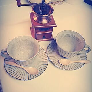 キッチン/コーヒーミル/カップ＆ソーサー/ニトリ/セリアのインテリア実例 - 2015-12-25 21:47:01