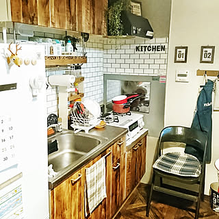 壁紙屋本舗/セリア/ダイソー/賃貸でも諦めない!/賃貸でも楽しく♪/いつもいいねやコメありがとうございます♡...などのインテリア実例 - 2018-03-16 21:10:37