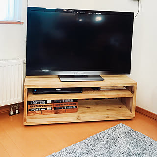 キャスターが見えない工夫/足場板古材加工☆/お友達作品/足場板のテレビ台/足場板DIY...などのインテリア実例 - 2019-05-04 08:20:52