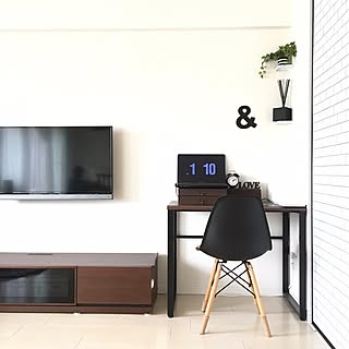 机/パソコン/パソコンデスク/スクリーンセーバー/時計...などのインテリア実例 - 2017-05-12 13:32:06