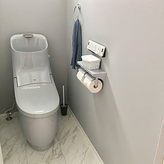 ブルーグレーの壁紙 トイレのインテリア実例 Roomclip ルームクリップ