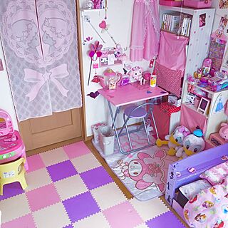 部屋全体 ゆめかわいい ムラサキ ピンク ディズニープリンセスのインテリア実例 16 02 24 12 28 32 Roomclip ルームクリップ