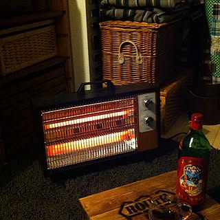 リビング/寒暖の差で体調崩さないでね。/寒いのは苦手です(꒦ິ⌑꒦ີ)/いつもいいねやコメありがとうございます♡/英語は苦手です( ꒪Д꒪)...などのインテリア実例 - 2014-11-24 20:12:12
