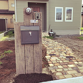 門柱 門柱回りを可愛くしたい のインテリア実例 Roomclip ルームクリップ