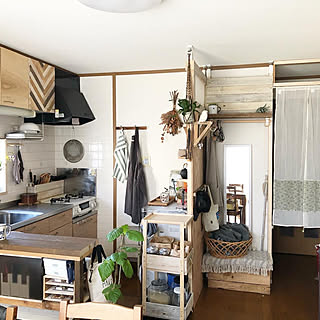 賃貸アパート ベニヤ板 Diyのインテリア 手作りの実例 Roomclip ルームクリップ