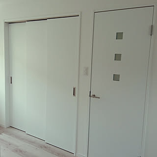 部屋全体 クローゼット扉のインテリア実例 Roomclip ルームクリップ 部屋全体 クローゼット扉のインテリア実例 Roomclip ルームクリップ
