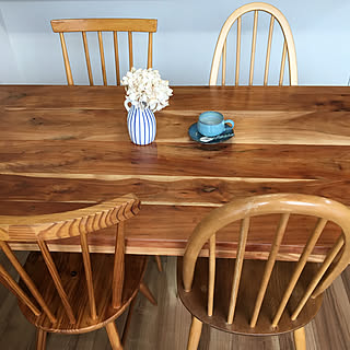 花瓶 食卓テーブルのインテリア実例 Roomclip ルームクリップ