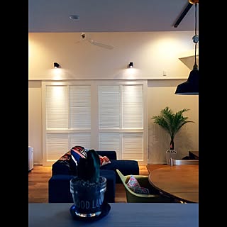 カリフォルニアスタイル/ウッドシャッター/フェニックスロベレニー/hunterシーリングファン/リビングのインテリア実例 - 2015-10-02 11:10:31