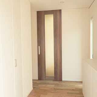 玄関 入り口 フルハイトドアのインテリア実例 Roomclip ルームクリップ
