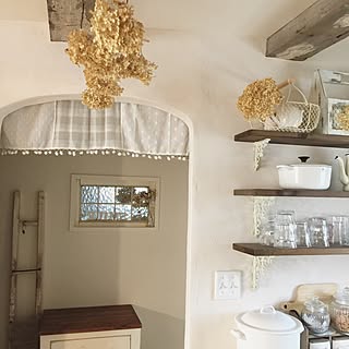 キッチン/2016.11.30/梁/アンティークステンドグラス/漆喰...などのインテリア実例 - 2016-11-30 12:02:56