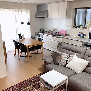 ニトリ ペルシャ絨毯風のインテリア実例 Roomclip ルームクリップ