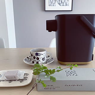 女性の、3LDK、家族住まいの「キッチン」についてのインテリア実例