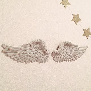 女性の、、一人暮らしの「ベッド周り」についてのインテリア実例