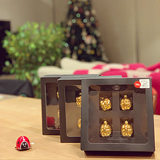 コンランショップ クリスマスツリーのおしゃれなアレンジ 飾り方のインテリア実例 Roomclip ルームクリップ