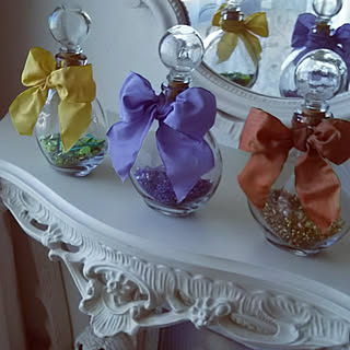 リビング/色を楽しむ/審美眼向上委員会/窓際の風景/鏡にうつってるのは、、(о´∀`о)ノ←...などのインテリア実例 - 2018-04-09 11:52:50