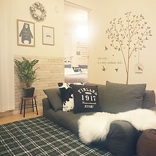 ローソファー 狭いリビングのインテリア レイアウト実例 Roomclip ルームクリップ