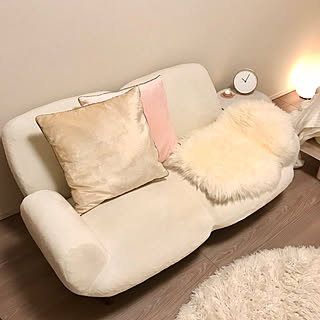 ソファー/ニトリ/ZARA HOME/ムートンラグ/ひとり暮らし...などのインテリア実例 - 2020-02-25 00:05:34