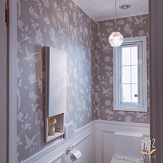 ローラアシュレイ ストライプの壁紙 オーダーメイドライトのまとめページ Roomclip ルームクリップ