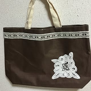 女性の、2LDK、家族住まいの「部屋全体」についてのインテリア実例