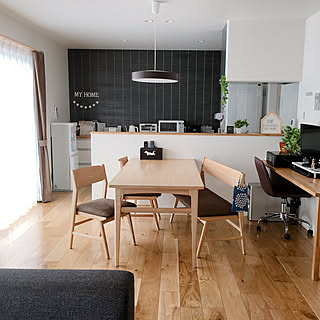 机/手提げ袋/プケッティ/unico ダイニングテーブル/北欧インテリアに憧れて...などのインテリア実例 - 2018-09-11 12:50:15