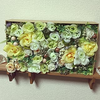 ダイソー フラワーボックスのおしゃれなアレンジ 飾り方のインテリア実例 Roomclip ルームクリップ