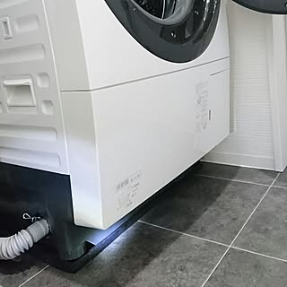 バス/トイレ/脱衣室/洗濯機周り/クッションフロア/モノトーンインテリア...などのインテリア実例 - 2017-03-16 12:21:12