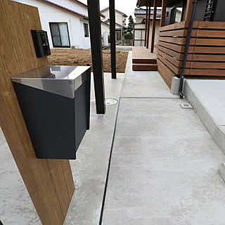 玄関アプローチ 狭小住宅のインテリア レイアウト実例 Roomclip ルームクリップ