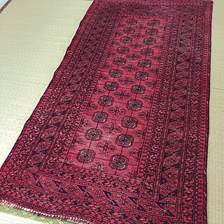 ペルシャ絨毯 ギャッベのおしゃれなアレンジ・飾り方のインテリア実例 