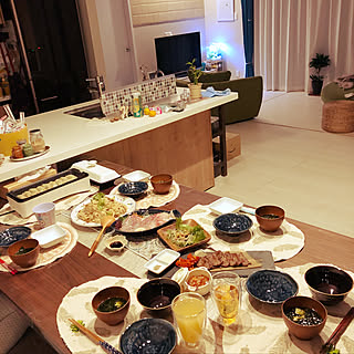 リビング/良い夢が見れますように(♡´艸`)/こんばんは✩.*˚/夕飯♡/スタイリッシュ家電/山善スリムホットプレート...などのインテリア実例 - 2018-10-24 21:12:33