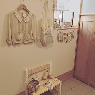 玄関/入り口/玄関/キッズベンチDIY/バターナッツ/makkyfoneさん☆...などのインテリア実例 - 2016-08-10 21:02:31