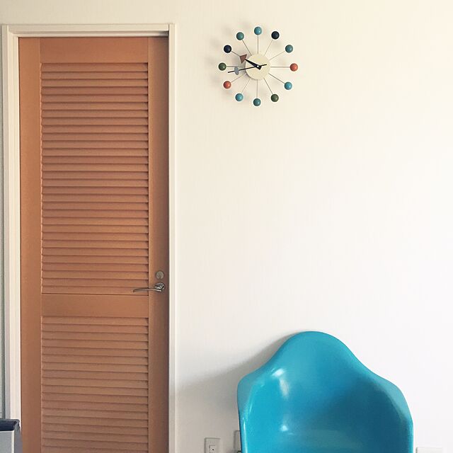 kの-モダニカグラスファイバーアームシェルチェアオーシャンの家具・インテリア写真