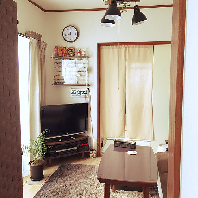 GowBooのグラムスタイル-グラデーションラグ 190×190cm床暖 洗練 カラー カーペット おしゃれ インテリア ソファー 茶 リビングの家具・インテリア写真