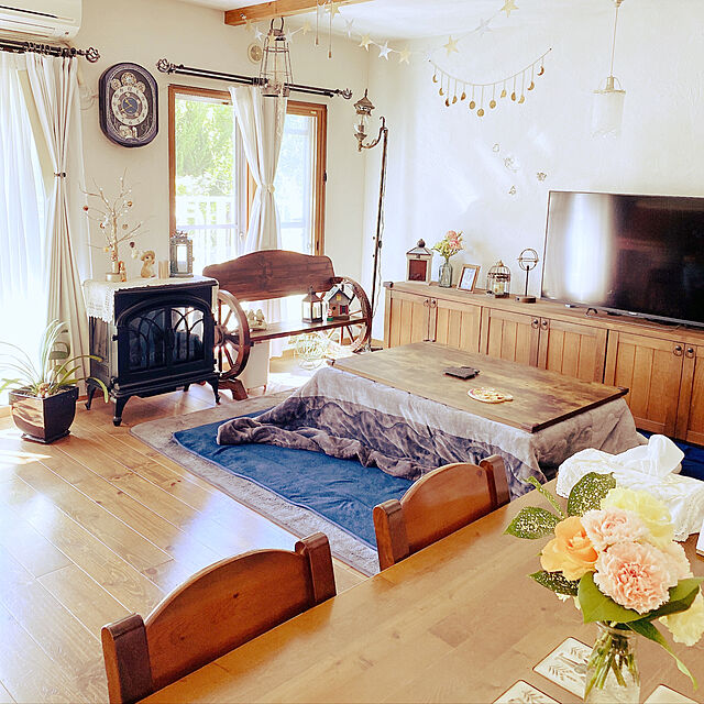 naoのニトリ-ワイド暖炉型ファンヒーター(NI ブラック) の家具・インテリア写真