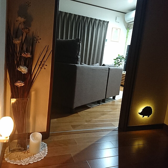 Miyakoの-ウッディ ウォール ライト‐電池式 音感センサー ステッカー LEDウォールライト 木目調 木 ウッド おしゃれ 壁掛け 照明 WOODY WALL LIGHTの家具・インテリア写真