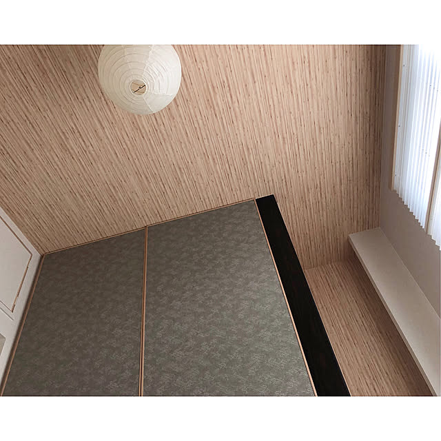 Reiの-イサムノグチ　AKARI　あかり　アカリ　37D（無地）　Isamu Noguchiペンダントランプ 和紙照明シェードの家具・インテリア写真