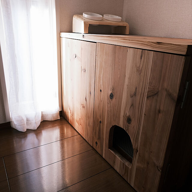 ___bouleau.30の-木製餌台ペットの食卓（ナナメW中）の家具・インテリア写真