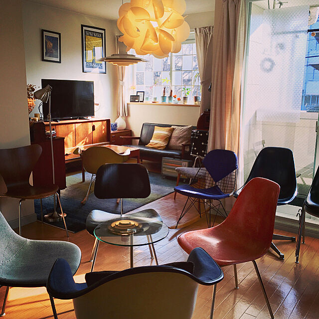 mashleyの-【予約注文】Herman Miller（ハーマンミラー）Eames Plywood Dining Chair（DCM）ウォールナットの家具・インテリア写真